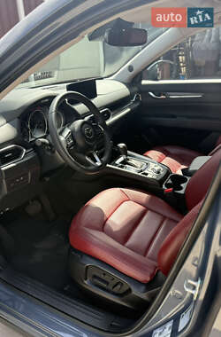 Внедорожник / Кроссовер Mazda CX-5 2023 в 