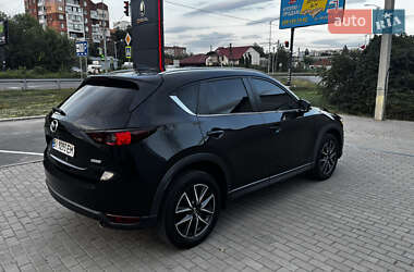 Внедорожник / Кроссовер Mazda CX-5 2017 в 