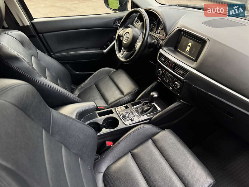 Позашляховик / Кросовер Mazda CX-5 2016 в Луцьку