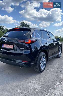 Позашляховик / Кросовер Mazda CX-5 2024 в 