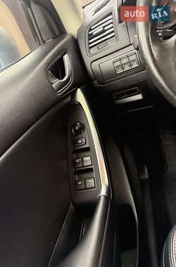 Внедорожник / Кроссовер Mazda CX-5 2013 в 