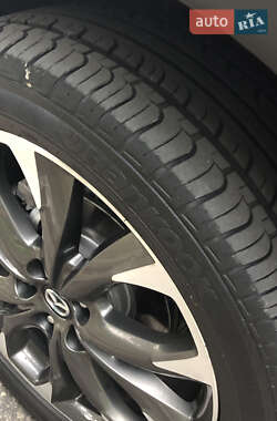 Внедорожник / Кроссовер Mazda CX-5 2015 в 