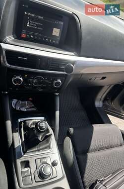 Внедорожник / Кроссовер Mazda CX-5 2015 в 