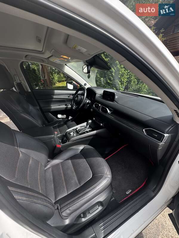 Внедорожник / Кроссовер Mazda CX-5 2019 в Киеве