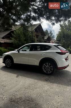 Внедорожник / Кроссовер Mazda CX-5 2019 в 