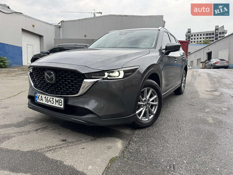 Позашляховик / Кросовер Mazda CX-5 2022 в 