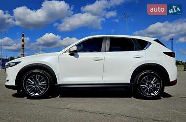 Внедорожник / Кроссовер Mazda CX-5 2017 в 