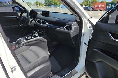 Внедорожник / Кроссовер Mazda CX-5 2017 в 