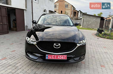 Внедорожник / Кроссовер Mazda CX-5 2017 в 