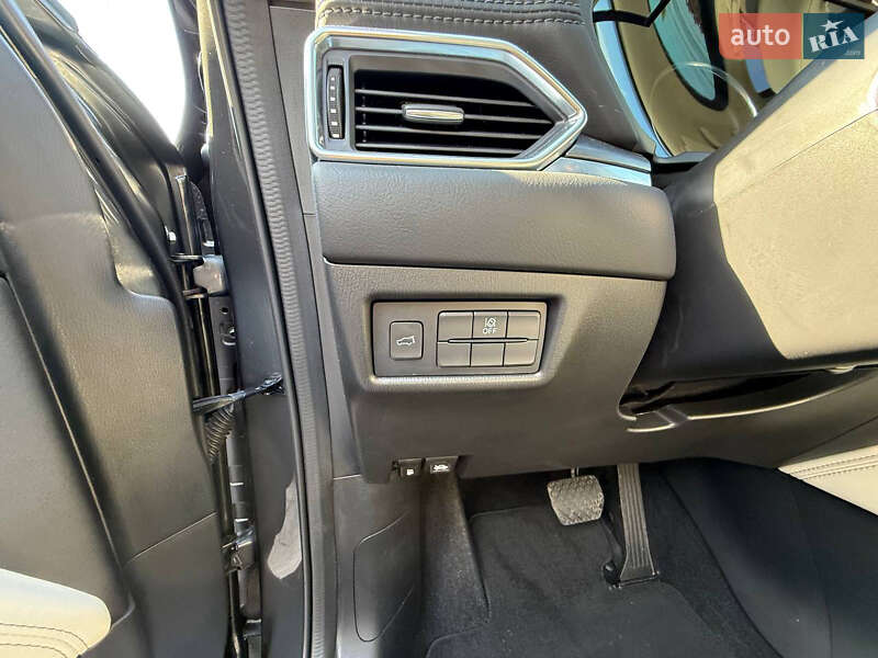 Позашляховик / Кросовер Mazda CX-5 2023 в Дніпрі
