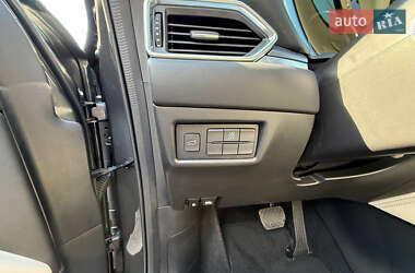 Внедорожник / Кроссовер Mazda CX-5 2023 в 