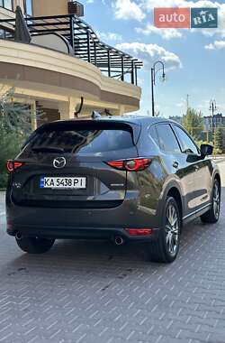 Позашляховик / Кросовер Mazda CX-5 2021 в 