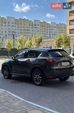 Позашляховик / Кросовер Mazda CX-5 2021 в 