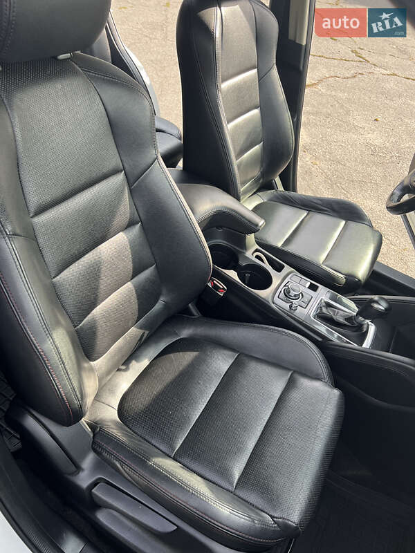 Позашляховик / Кросовер Mazda CX-5 2015 в Лозовій