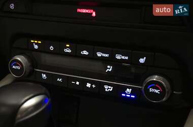 Внедорожник / Кроссовер Mazda CX-5 2021 в 