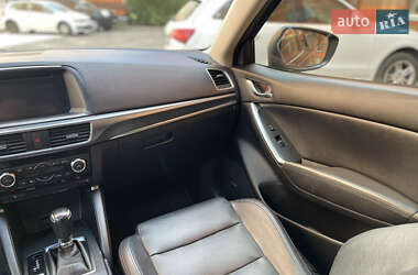 Внедорожник / Кроссовер Mazda CX-5 2015 в 