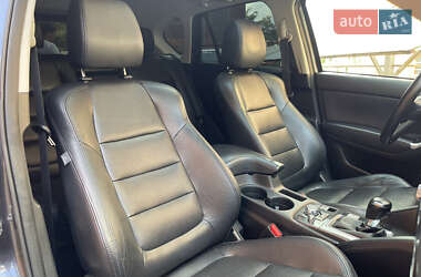 Внедорожник / Кроссовер Mazda CX-5 2015 в 