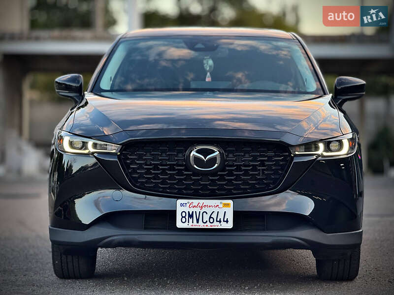 Внедорожник / Кроссовер Mazda CX-5 2023 в 