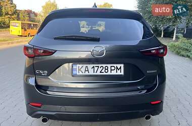 Внедорожник / Кроссовер Mazda CX-5 2023 в 