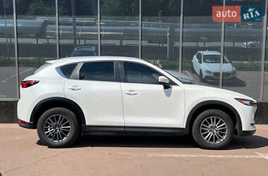 Позашляховик / Кросовер Mazda CX-5 2019 в 