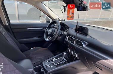 Позашляховик / Кросовер Mazda CX-5 2019 в 