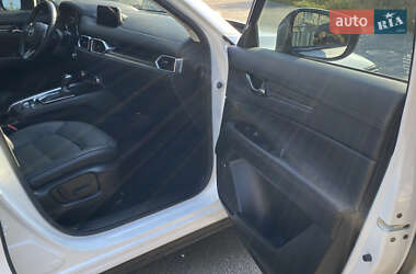 Внедорожник / Кроссовер Mazda CX-5 2018 в 