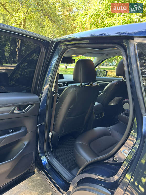 Внедорожник / Кроссовер Mazda CX-5 2018 в Чернигове