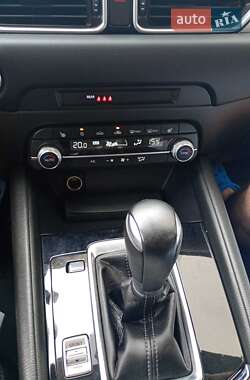 Внедорожник / Кроссовер Mazda CX-5 2021 в 