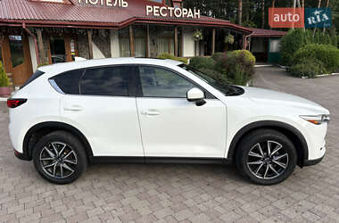 Внедорожник / Кроссовер Mazda CX-5 2017 в 