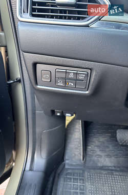 Внедорожник / Кроссовер Mazda CX-5 2023 в 