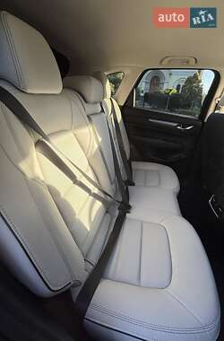 Позашляховик / Кросовер Mazda CX-5 2024 в 
