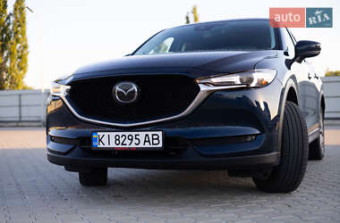 Позашляховик / Кросовер Mazda CX-5 2020 в 