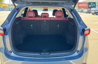 Позашляховик / Кросовер Mazda CX-5 2023 в 