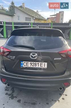 Позашляховик / Кросовер Mazda CX-5 2015 в 