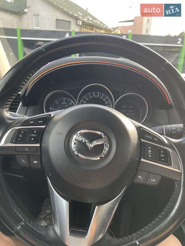 Внедорожник / Кроссовер Mazda CX-5 2015 в Черновцах