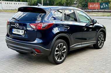 Позашляховик / Кросовер Mazda CX-5 2016 в 