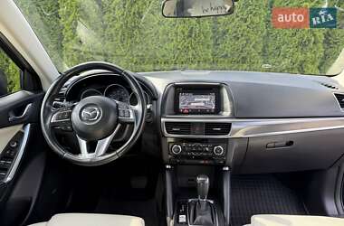 Позашляховик / Кросовер Mazda CX-5 2016 в 