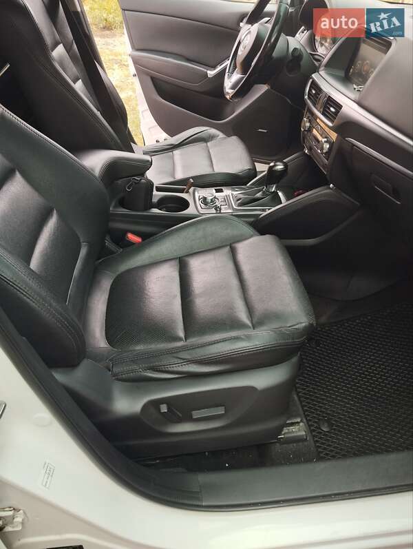 Внедорожник / Кроссовер Mazda CX-5 2015 в Днепре фото 6 Внедорожник / Кроссовер Mazda CX-5 2015 в Днепре