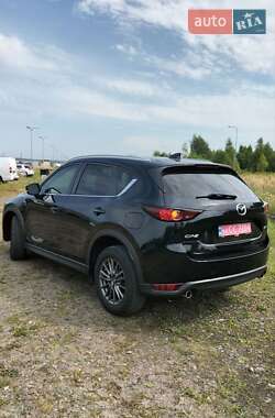 Внедорожник / Кроссовер Mazda CX-5 2017 в 