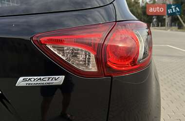 Позашляховик / Кросовер Mazda CX-5 2013 в 
