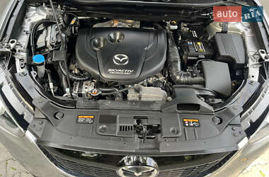Позашляховик / Кросовер Mazda CX-5 2013 в 