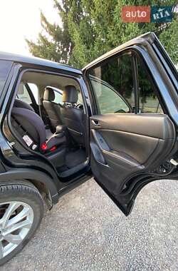 Позашляховик / Кросовер Mazda CX-5 2013 в 