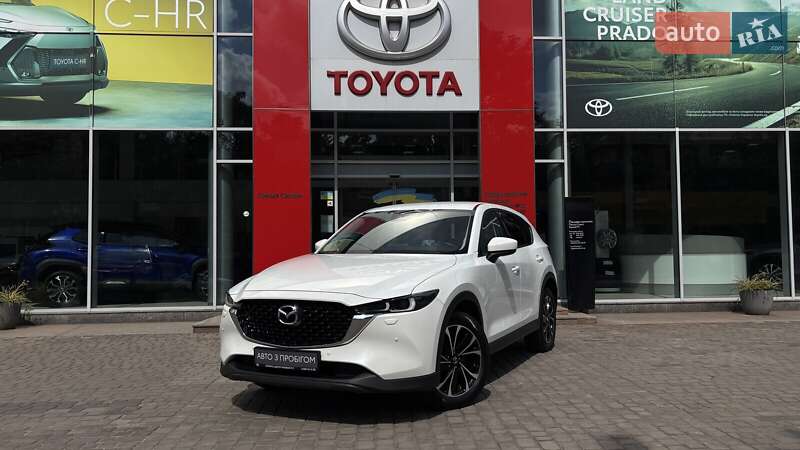 Позашляховик / Кросовер Mazda CX-5 2022 в 