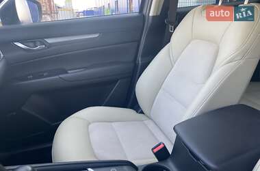 Позашляховик / Кросовер Mazda CX-5 2019 в 