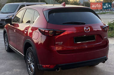 Внедорожник / Кроссовер Mazda CX-5 2017 в 