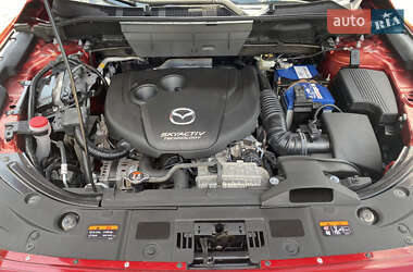 Внедорожник / Кроссовер Mazda CX-5 2017 в 