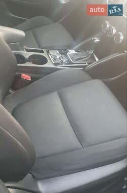 Позашляховик / Кросовер Mazda CX-5 2015 в 