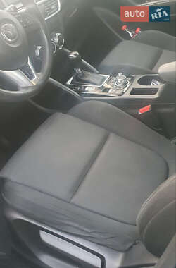 Позашляховик / Кросовер Mazda CX-5 2015 в 