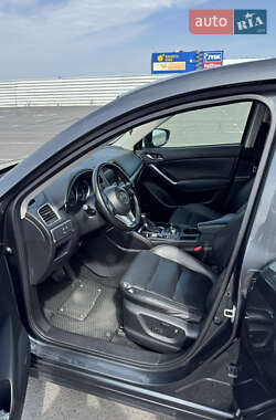 Позашляховик / Кросовер Mazda CX-5 2016 в 