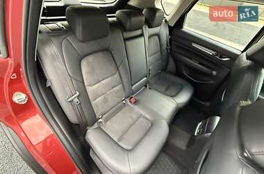 Позашляховик / Кросовер Mazda CX-5 2020 в 